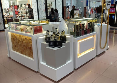 Maxim Mall 90th St
